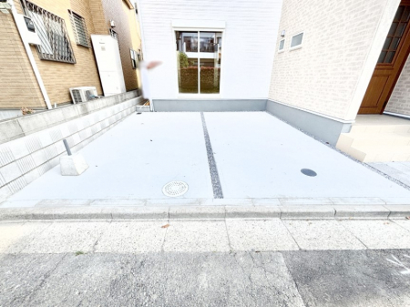 �@�Ԃ̏o������X���[�Y�I���񒓎�2�䕪�̃J�[�X�y�[�X�t���ł��B