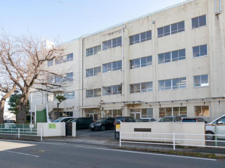 ���ӊ��@���w�Z 790m �������O���w�Z