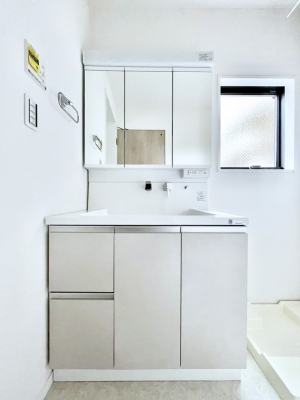 ���ʑ�E���ʏ��@�傫�����₷���O�ʋ��Ő�����������ʑ�́A�g�����Ȃ݃`�F�b�N�┧�̂������ɂ������߂ł��B 