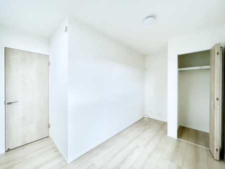 �q�������@�q�������ɂ��������߂Ȏ��[�X�y�[�X�����Ղ�̋���