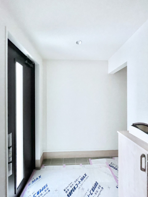 ���ց@�V���[�Y�C���N���[�N�t���̌��ցB�Ƒ��S���̌C��J��Ȃǂ���������[�ł��܂��B