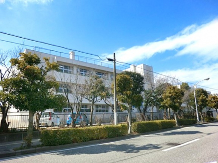 ���ӊ��@���w�Z 480m �Y���s�������쏬�w�Z