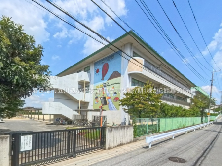 ���ӊ��@���w�Z 500m �t�����s����ӏ��w�Z