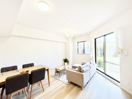 ���̑����ρ@�Ƒ������R�ƏW�܂�e���̃X�y�[�X�ɂȂ肻��