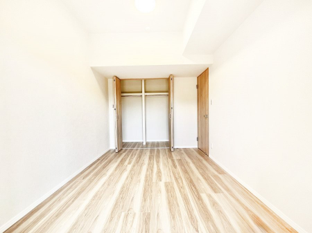 �Q���@�g���₷���`�Ńx�b�g��Ƌ�̒u�����ɂ����邱�Ƃ�����܂���B   