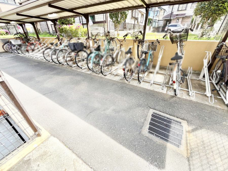 ���̑��@�O�� ���]�Ԓu����i�󂫏󋵂͓s�x���m�F���������j