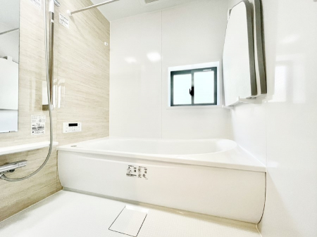 �����@����̔�������Ă���閾�邢�������̂���o�X���[��