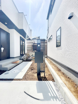 ���̑��@�V���v���ȃf�U�C���̃|�X�g