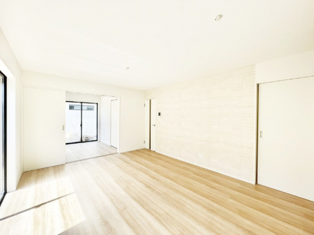 ���̑����ρ@�Ƒ������R�ƏW�܂�e���̃X�y�[�X�ɂȂ肻��