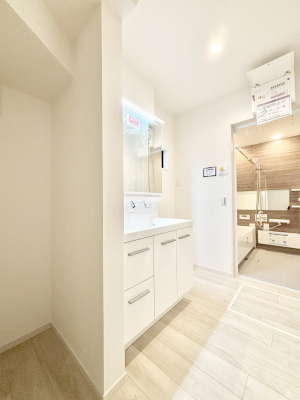 ���ʑ�E���ʏ��@���邢���ʏ��͖����̐g�x�x���y�����ł����Ⴂ�����ł��B