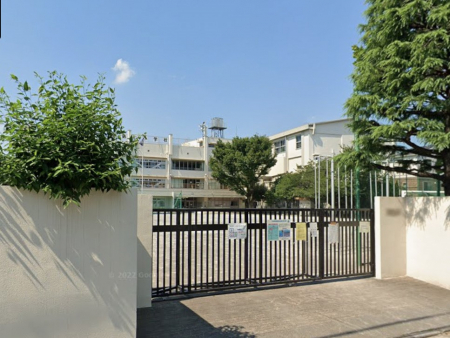 ���ӊ��@���w�Z 220m ���旧���掵���w�Z