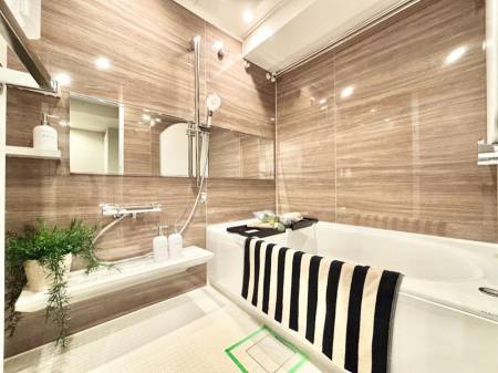 �����@����̔�������Ă���閾�邢�������̂���o�X���[��