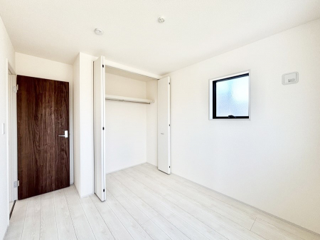 �q�������@�q�������ɂ��������߂Ȏ��[�X�y�[�X�����Ղ�̋���