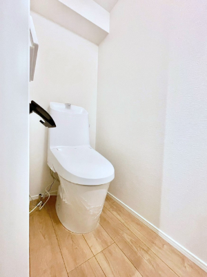 �g�C���@�g�C����1�K��2�K���ꂼ��ɔz�u����Ă��ĂƂĂ��֗��ł��B 