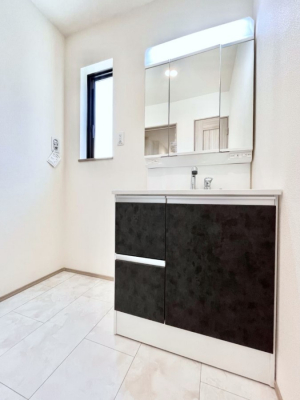 ���̑��@���������Ă���̂Ŏ��C�̑����ꏊ�ł����C���\���s���܂��B�����̐g�x�x���C�����ǂ��I
