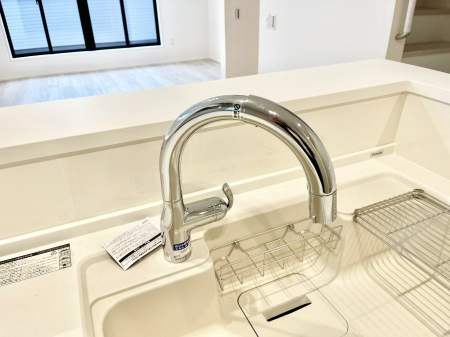 ���̑����ρ@�Z���T�[�Ɏ�������������œf���^�~�����ł���^�b�`���X�����B�򐅊�t���B�@