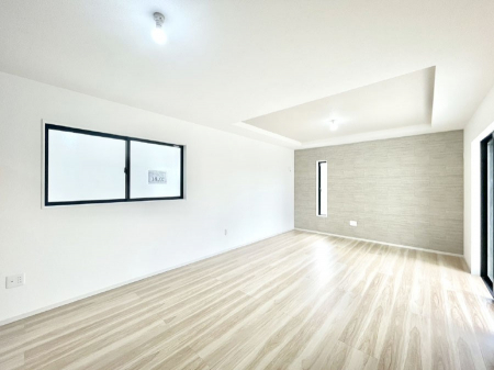 ���̑����ρ@�Ƒ��̏Ί炪���R�Ɛ��܂�Ă���A����ȕ��͋C�̃_�C�j���O�Ɏd�オ���Ă��܂��B