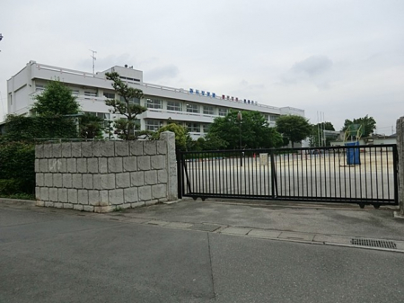���ӊ��@���w�Z 1200m �t�����s���L�t���w�Z