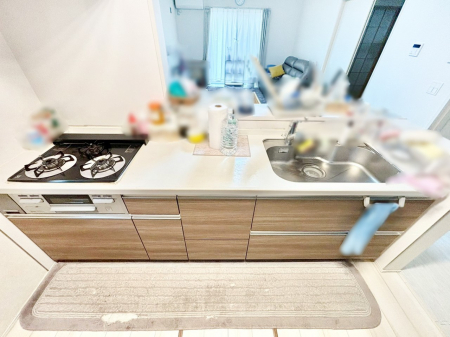 �L�b�`���@���������Ȃ���ł����Ƒ��Ƃ̉�b���y���߂�ΖʃL�b�`��