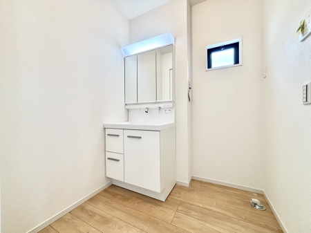 ���̑��@���������Ă���̂Ŏ��C�̑����ꏊ�ł����C���\���s���܂��B�����̐g�x�x���C�����ǂ��I
