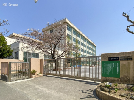 周辺環境　中学校 140m 江戸川区立東葛西中学校