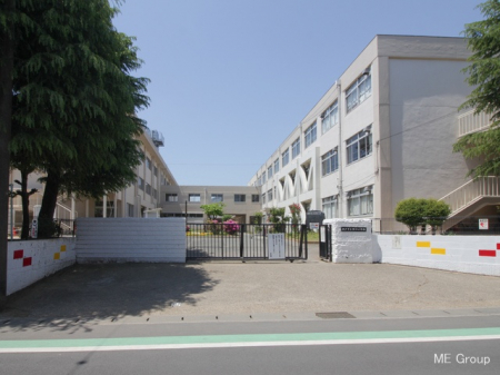 周辺環境　小学校 560m 松戸市立稔台小学校