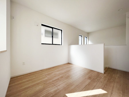 リビング　内装〜living room〜　 オープンでのびやかな空間を生み出す、こだわりの「広がり」と「ゆとり」 　2号棟