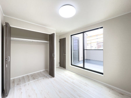 q@`bedroom`@ qɂS[Xy[X@A    