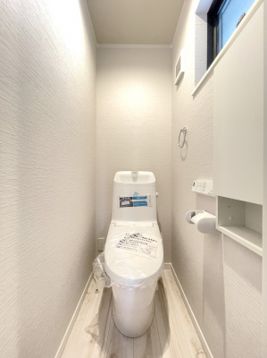 gC@`toilet` ̂gC @A   
