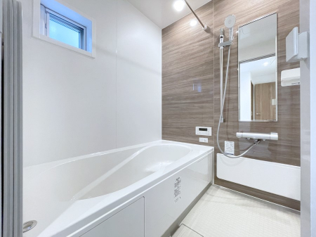 @`bathroom`@ qlƈꏏɃoX^Cy߂LX 