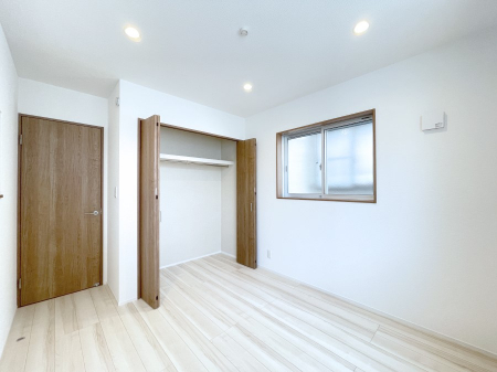 q@`bedroom`@ qɂS[Xy[X 
