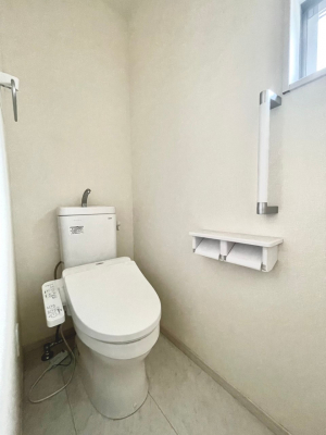gC@`toilet` ̂gC 