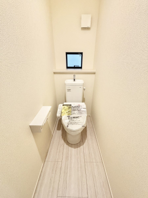gC@gC1K2KꂼɔzuĂĂƂĂ֗łB 