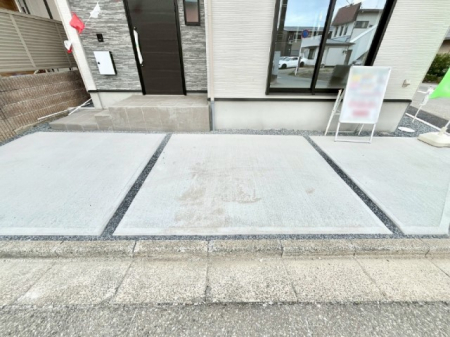 @2iԎɂjԉIƑ݂Ȃ̎]ԂuLXJ[Xy[XB
